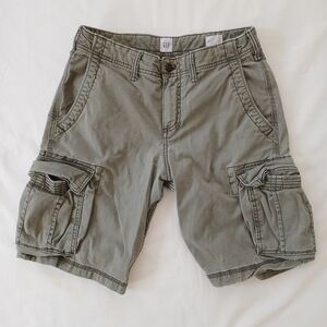 GAP Men's Olive Cargo Shorts